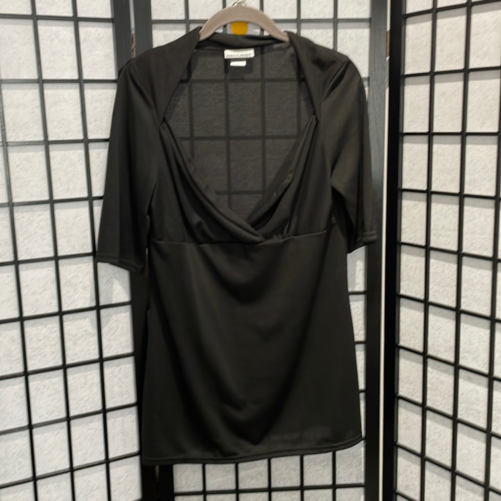 Request, Short Sleeve Top Size L, Black EUC